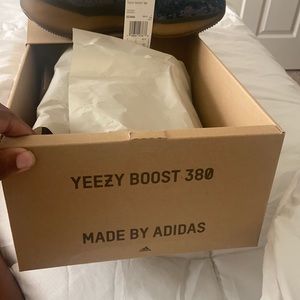 Yeezy boost 380